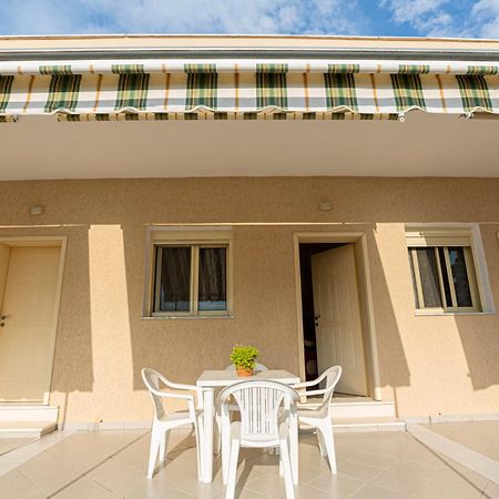 Vila B&E Vlorë Habitación foto