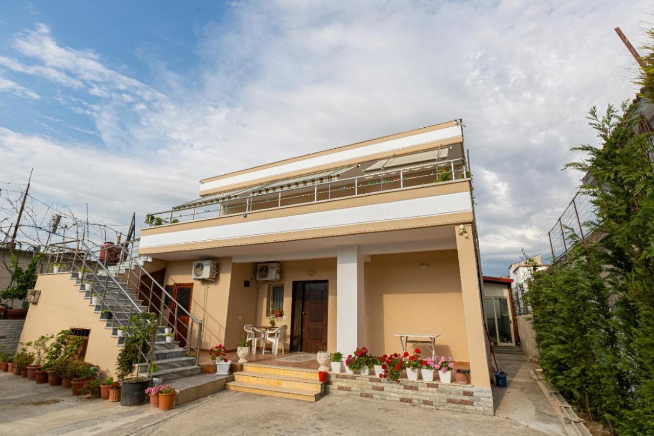 Vila B&E Vlorë Exterior foto