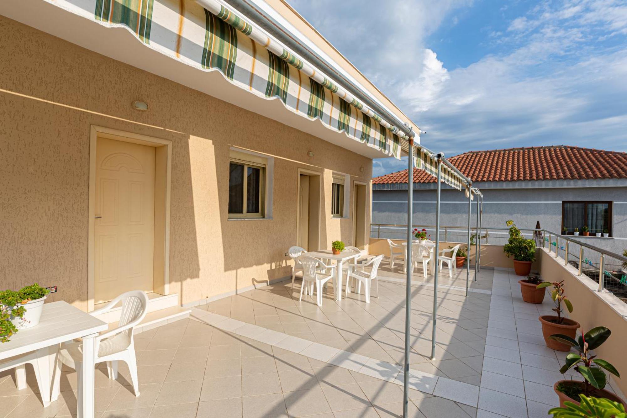 Vila B&E Vlorë Habitación foto